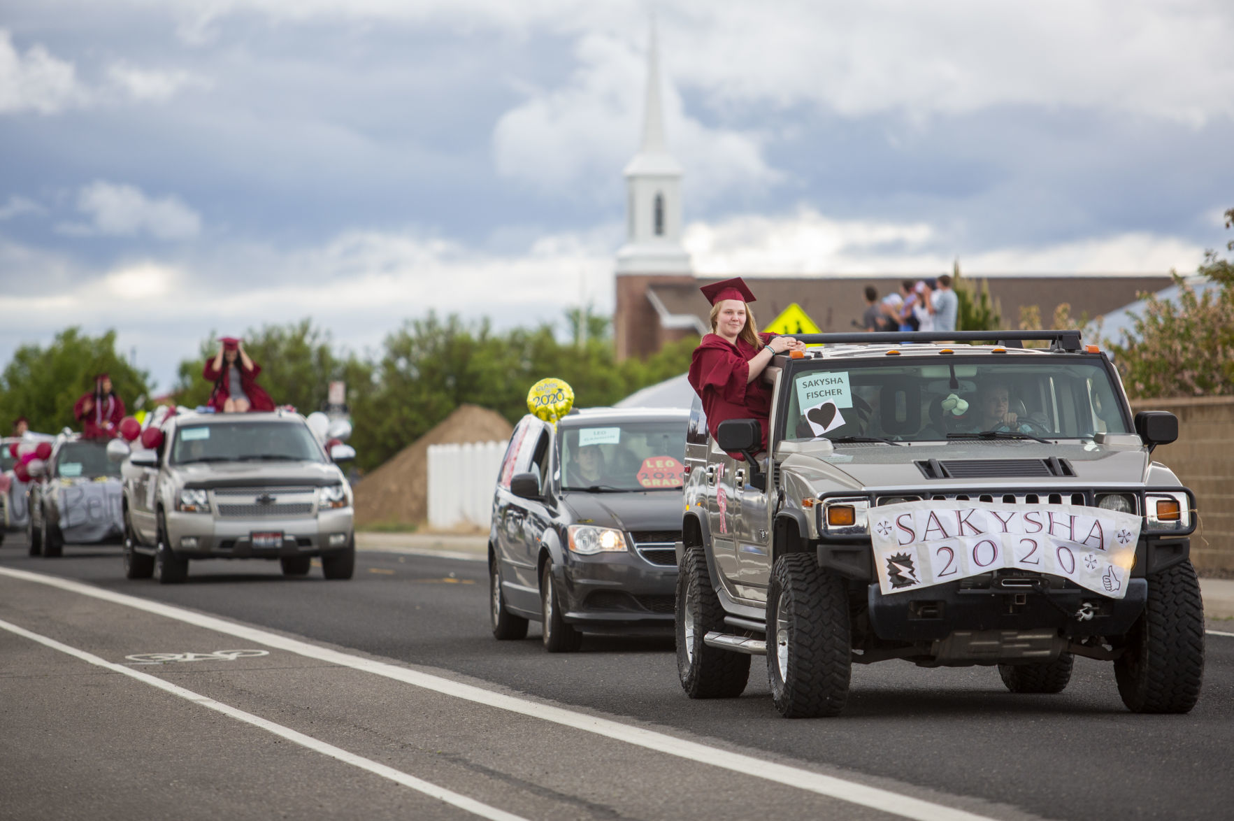 Canyon Ridge seniors honored in graduation parade